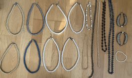 Grosses Perlenketten & Modeschmuck Konvolut – diverse Farben