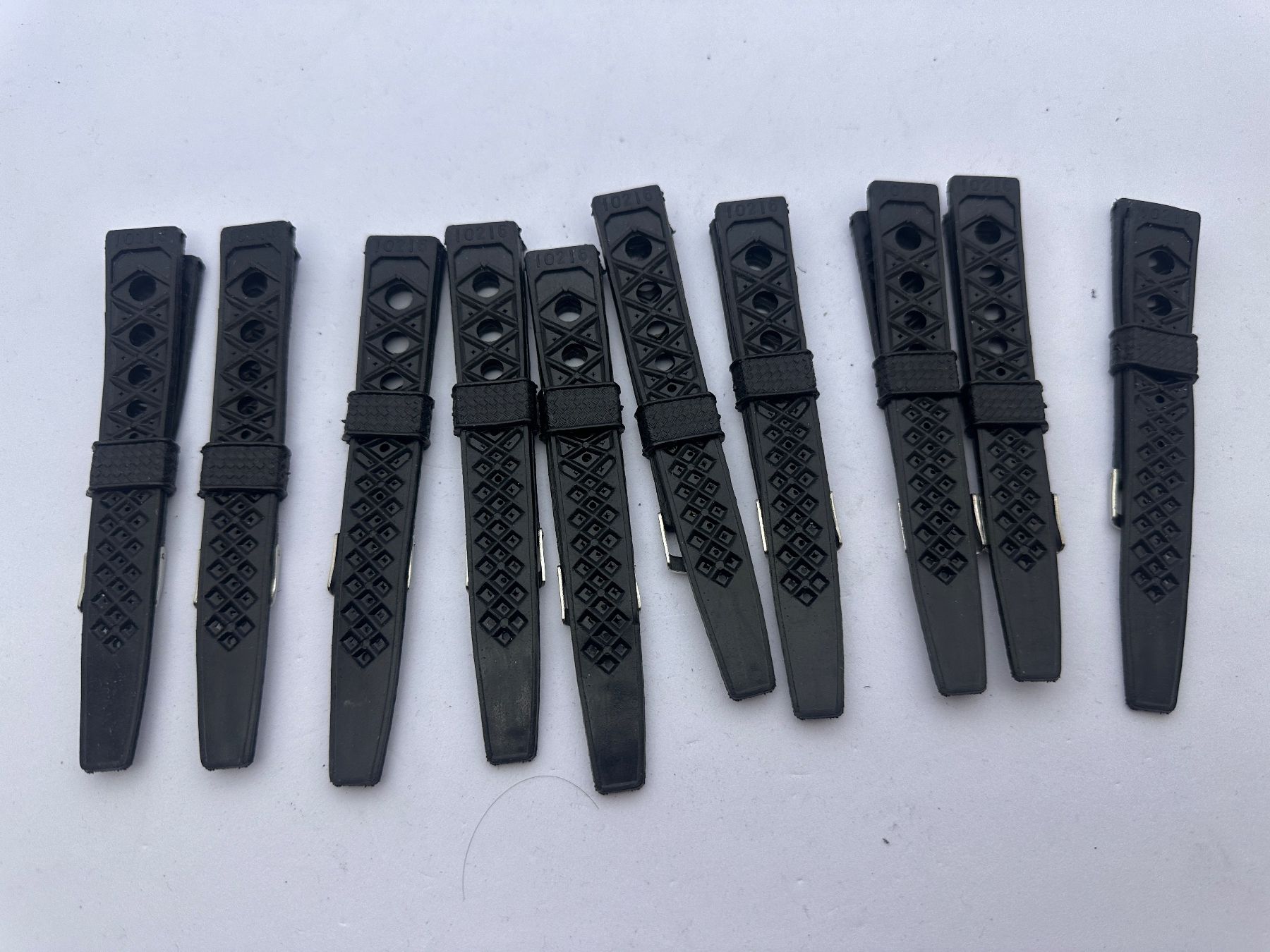 Uhren: 10 Uhren 17mm Kautschuk Bänder – Gebraucht aus Brüttisellen von AlphaOmega05 1