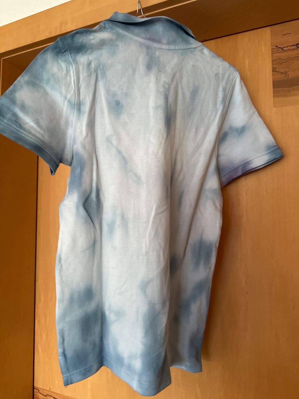 C&A T-Shirts: T-shirt Batik Gr 146 – Gebraucht aus Grüningen von lovinho 1