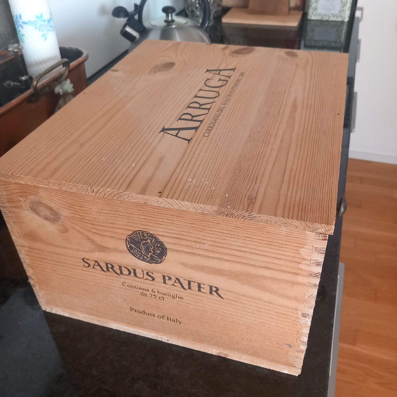 Sonstiges: Eine Holz Weinkiste mit Griff – Gebraucht aus Aegerten von gismolini 3
