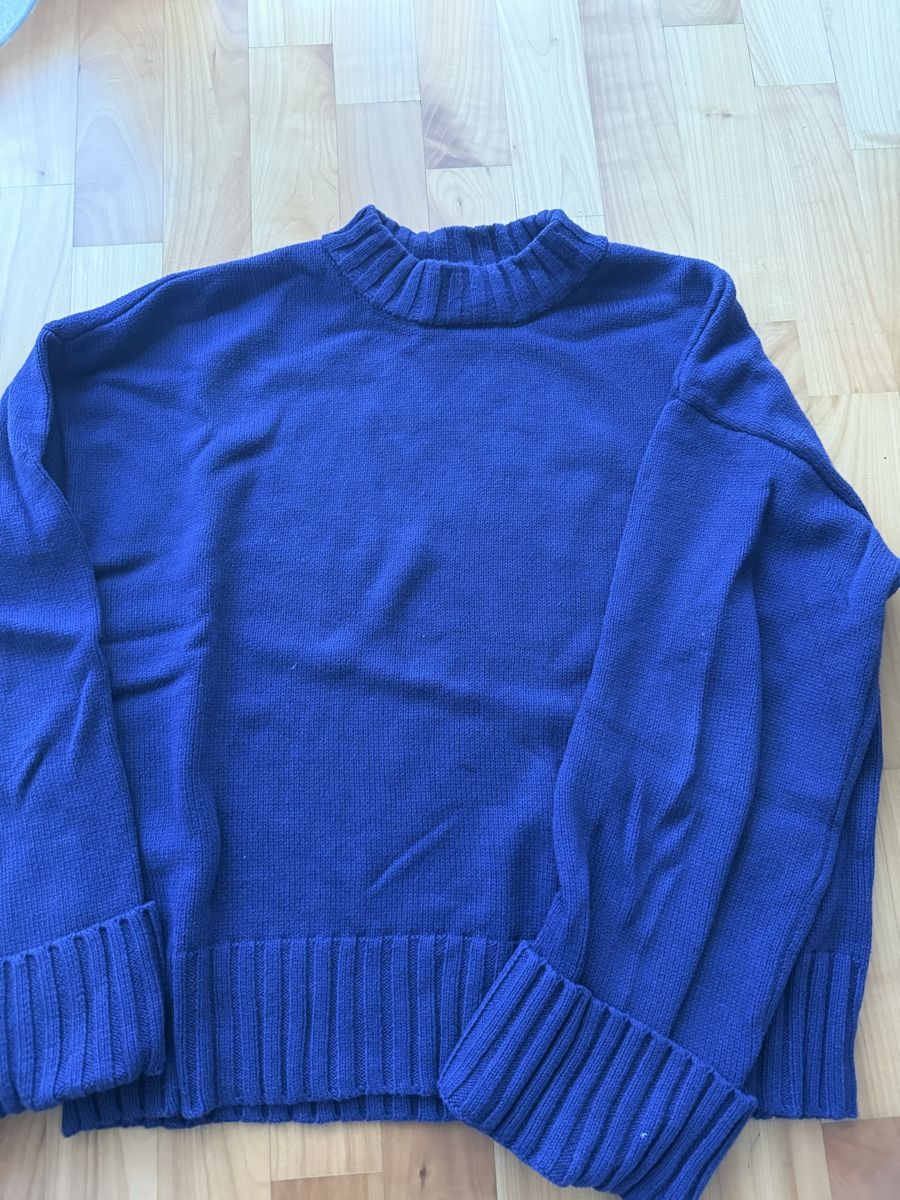 Na-kd Pullover & Sweatshirts: NA-KD Pullover dunkelblau Grösse M – Gebraucht aus Lachen SZ von ali_5xw5 1
