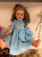 Vintage - Schildkrötpuppe - 54 cm gross in Tüllkleid