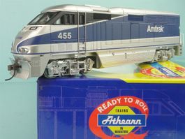 Athearn 2602 F59PHI Amtrak