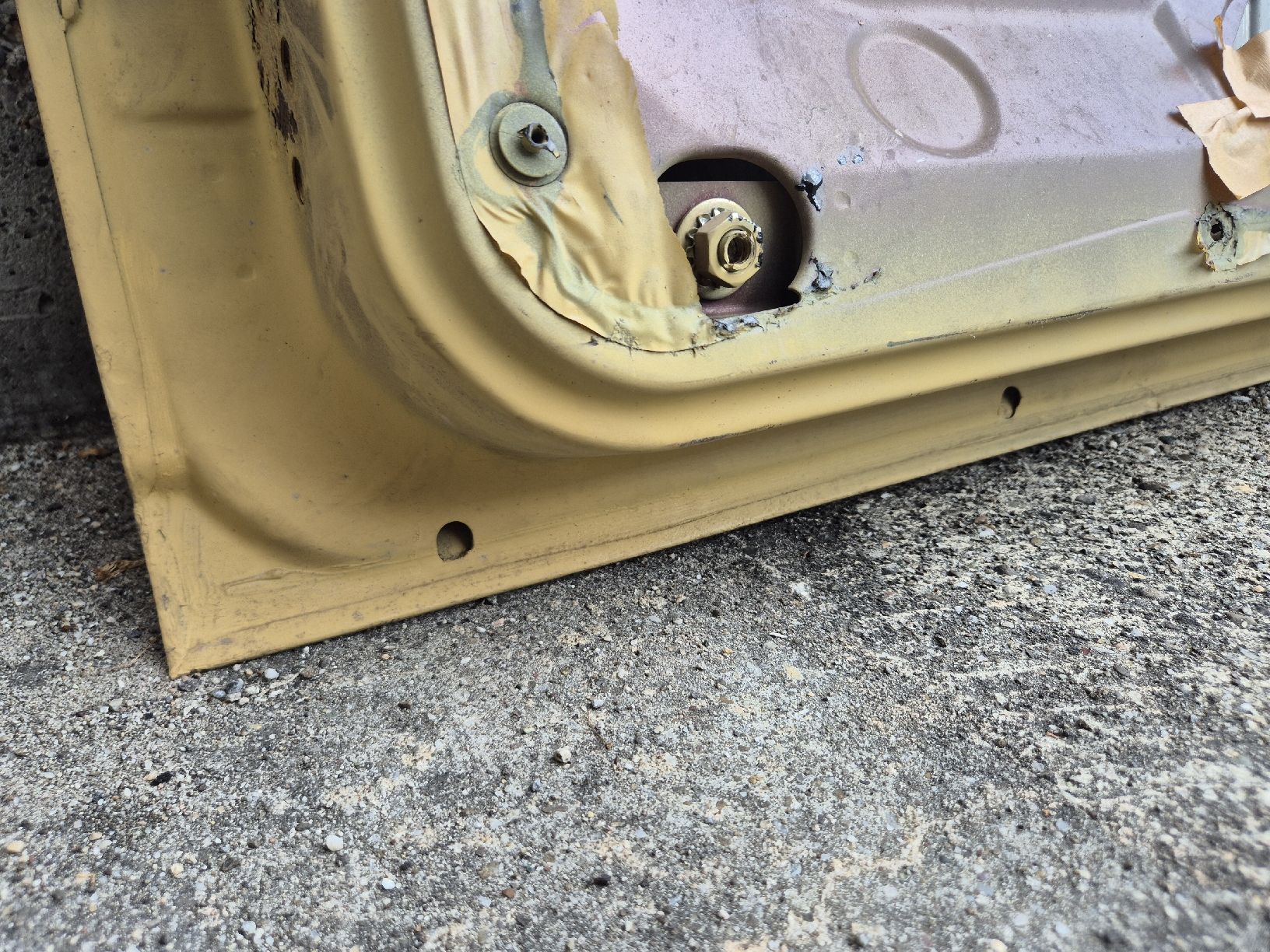 Nissan Tutti pezzi di ricambio auto: Datsun 240 Z Türe rechts  – Usato da Wangen b. Olten venduto da madmax05 5