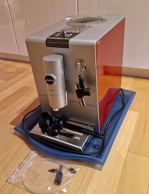 Jura Kaffeemaschinen & Espressomaschinen: Kaffeemaschine – Gebraucht aus Maschwanden von nur_7pkj