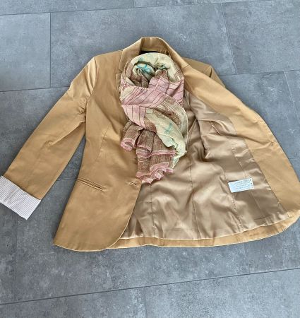 Elegant,sportlicher Blazer,camelfarben,Gr.36.mit Schal