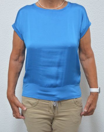 Elegantes, blaues T-Shirt von More&More