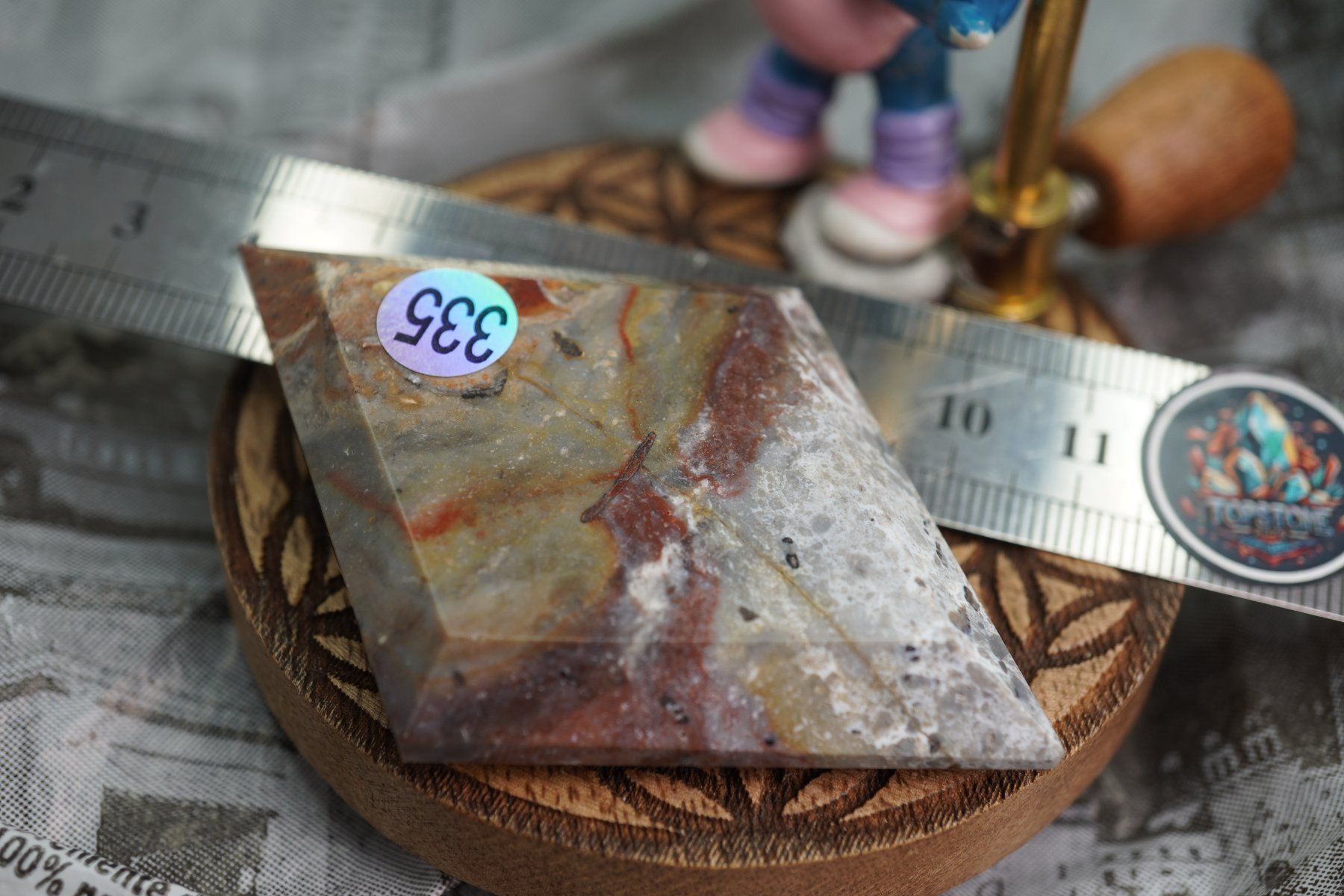 Minerali & Pietre curative: Crazy Lace   Achat  Triangel   ab  1.- – Nuovo e nell'imballaggio originale da Eschenbach SG venduto da topstone 5