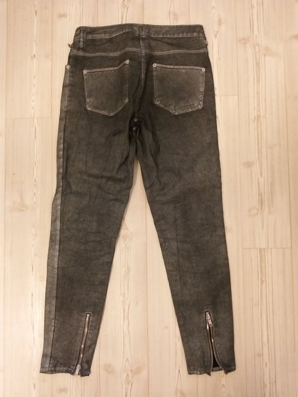 H&M Jeans: H&M  Jeans   Taille / Grosse 36 CH – Gebraucht aus Cossonay-ville von Super-Price-Quality 4