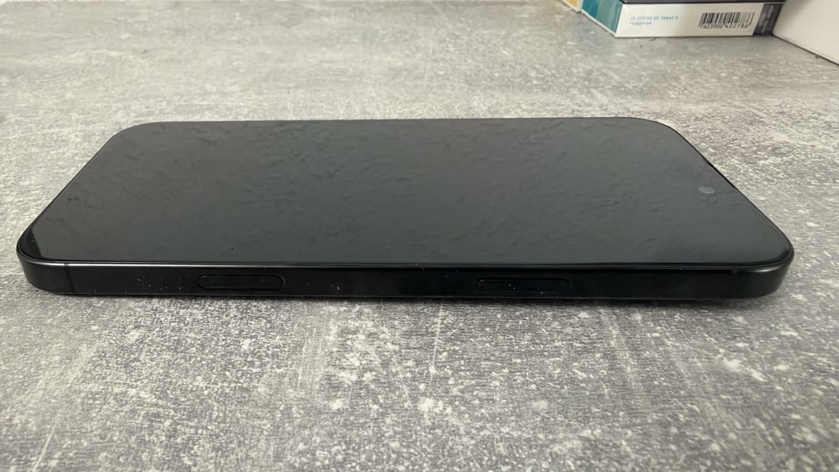 Apple Telefoni cellulari / Smartphones: iPhone 16 Pro Max 256GB Black – Usato da Lyss venduto da Legomic 2