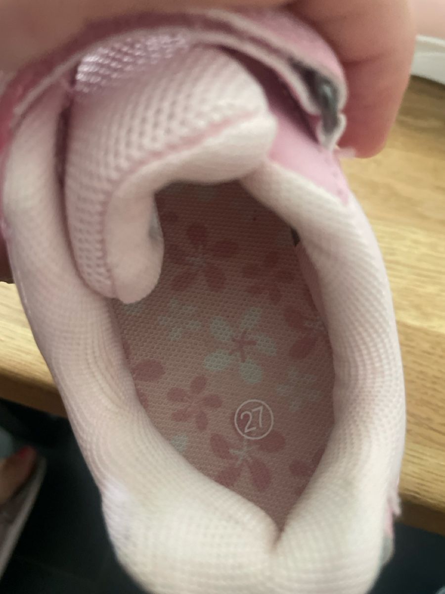 Scarpe per ragazze: Kinder Turnschuhe rosa Grösse 27 mit Leuchten – Nuovo (secondo la descrizione) da Worben venduto da celine_1 3