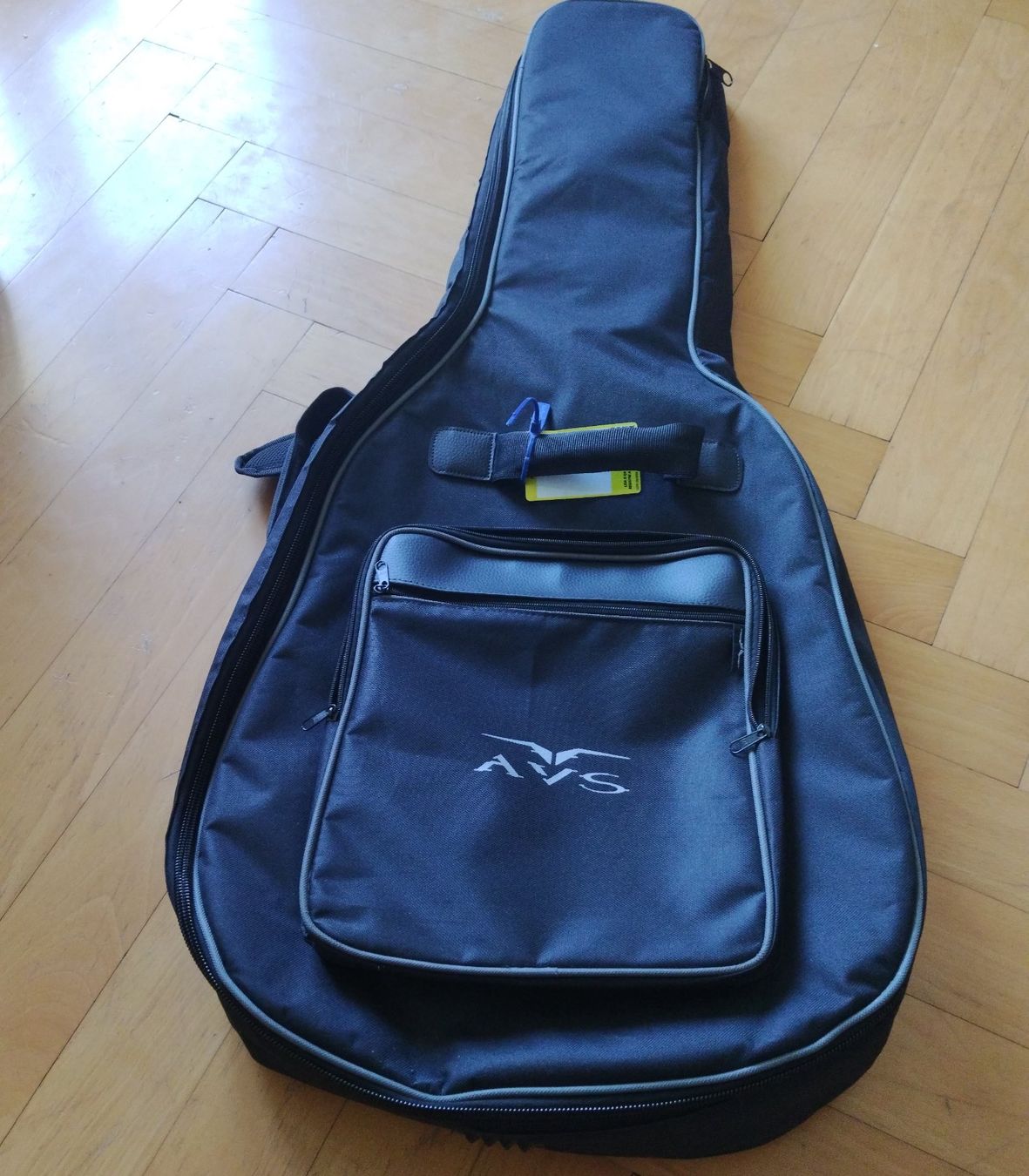 Strumenti musicali: Housse guitare folk neuve – Nuovo (secondo la descrizione) da Vevey venduto da Djporradao 2