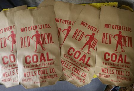 Papiertüten, Verkaufssäcke "Red Devil Coal"