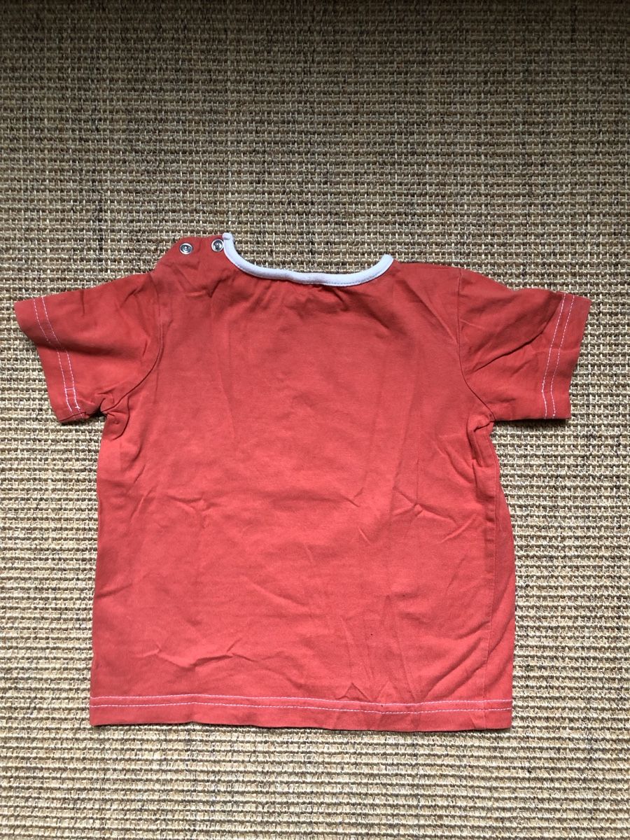 Camicie, Top & T-shirt: T-Shirt Grösse 86 – Usato da Zürich venduto da EliseSchmitz 1