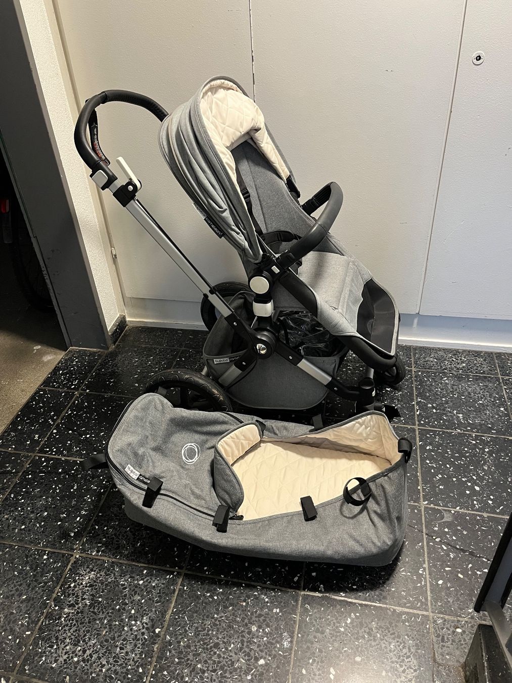 Bugaboo Carrozzine: Bugaboo Cameleon 3 Kinderwagen – Usato da Dübendorf venduto da schakalanze 4