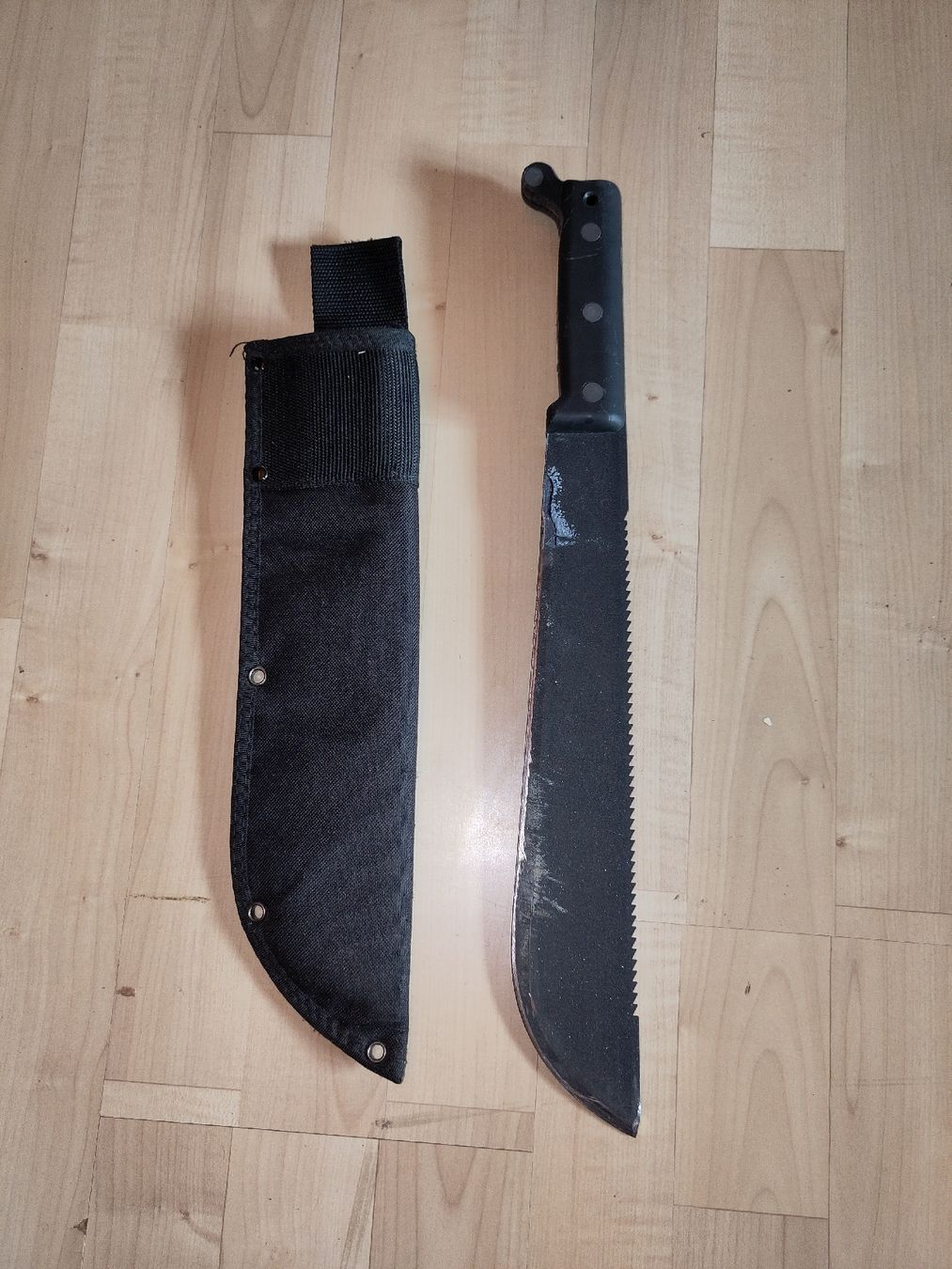 Accessori: Ontario Machete – Usato da Feldis/Veulden venduto da 94BAM