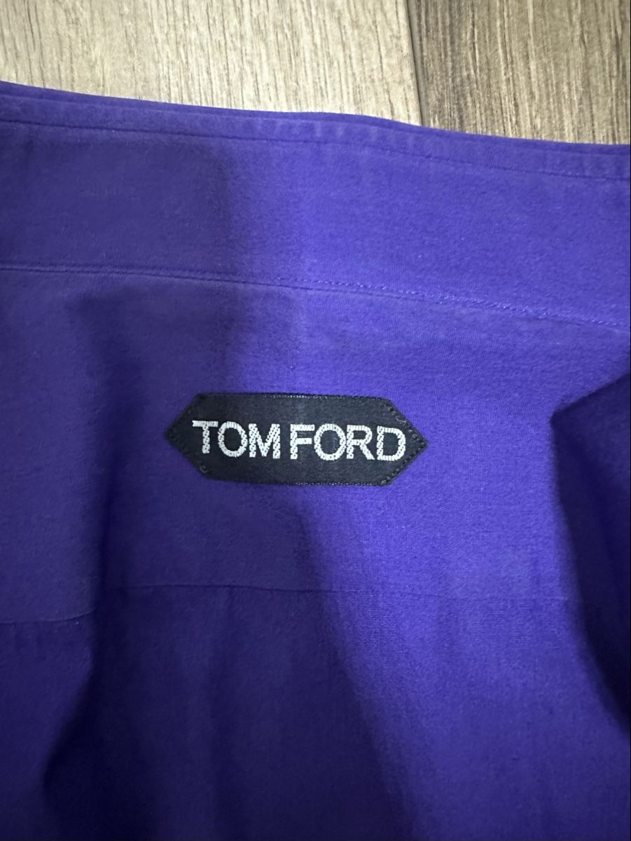 Tom Ford Camicie: Tom Ford Hemd in Violett – Usato da Liebefeld venduto da tru_cj95 1