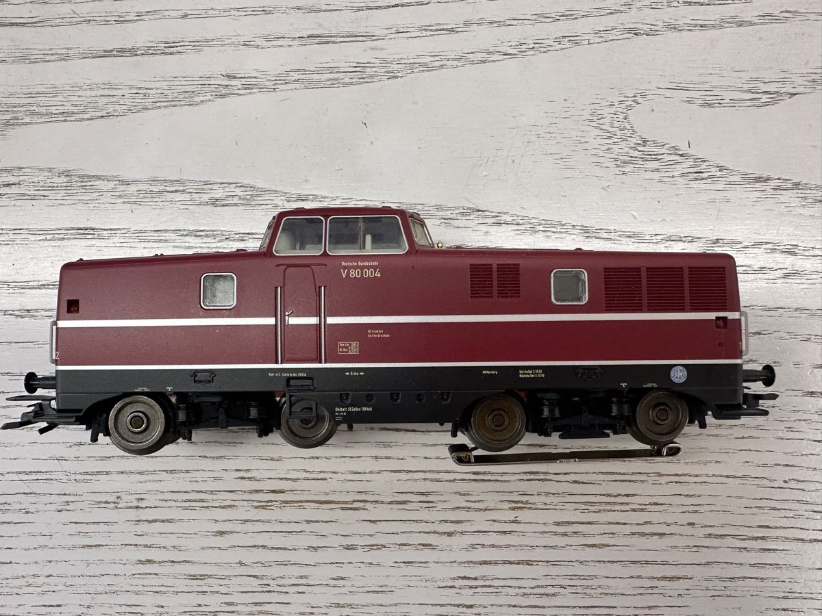 Märklin Modelleisenbahnen: Märklin 36080 DB V80 digital – Gebraucht aus Lupsingen von New-Haven 3