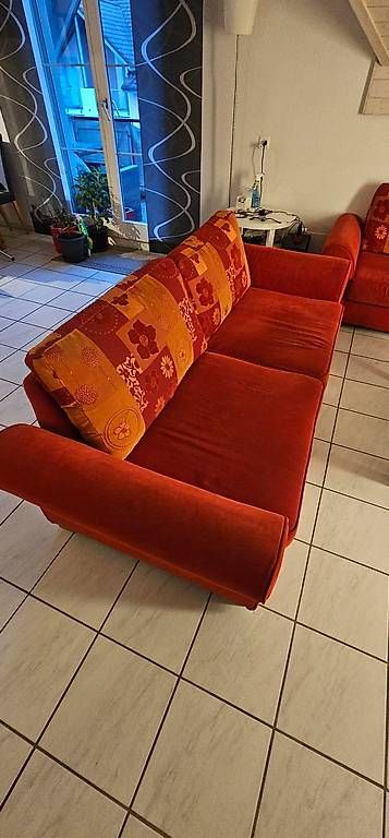 Sofas: Sofa Couch 3 Sitze Rot no Rolf Benz – Gebraucht aus Rottenschwil von MJA