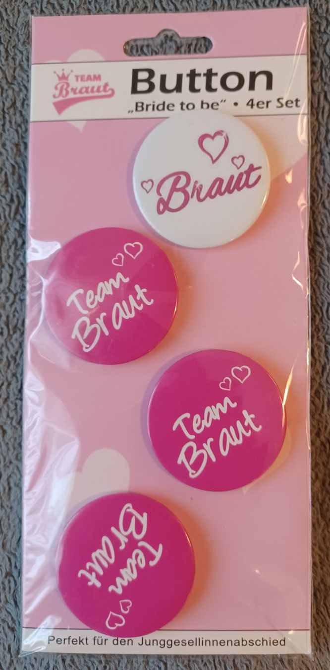 Placchette & Badge: 4x Polterabend Button "Braut" & "Team Braut" Anstecknadeln – Nuovo e nell'imballaggio originale da Zürich venduto da DarioMario