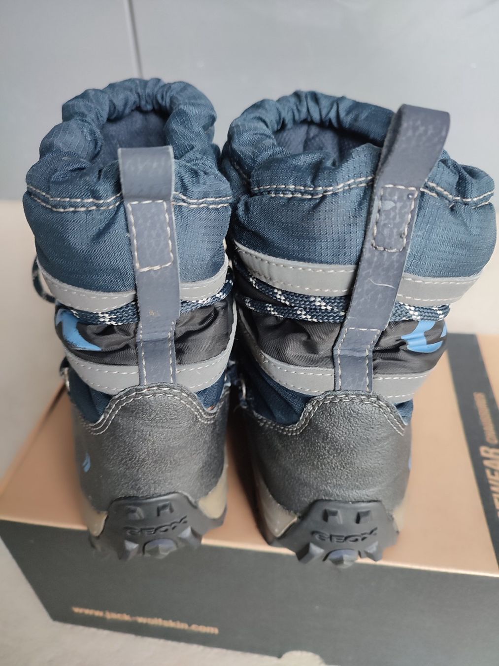 Geox Scarpe per ragazzi: GEOX - Warme Winterstiefel - Winterboots gr. 32 – Usato da Lugano venduto da Pocketpixel 6