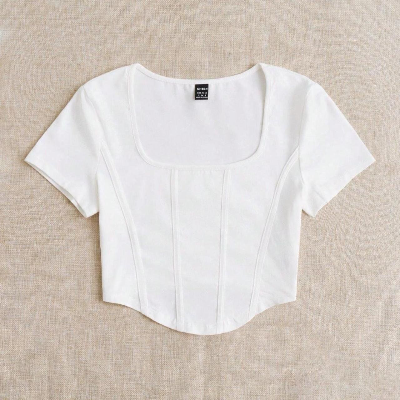 T-shirts: Women's White T-shirt – D'occasion à Zürich par onlyifashion
