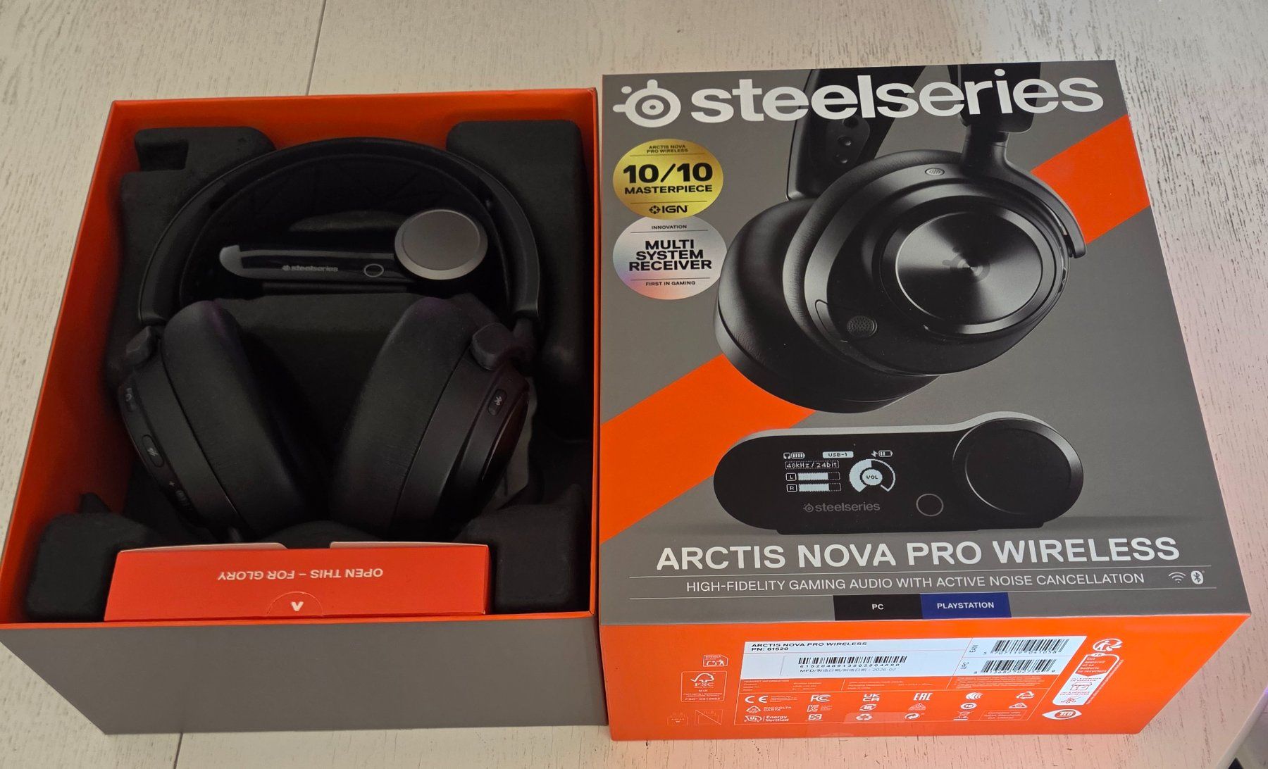 Steelseries Cuffie: SteelSeries Arctis Nova Pro Wireless mit Garantie – Nuovo (secondo la descrizione) da Plaffeien venduto da santa76