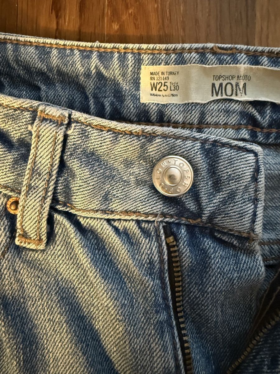 Topshop Jeans: Topshop mom jeans – Nuovo (secondo la descrizione) da Zürich venduto da Yuece 4