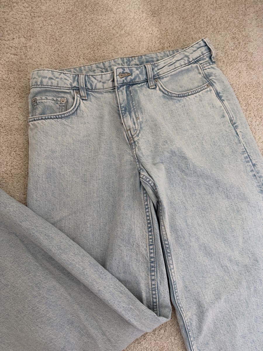 Weekday Jeans: low waist jeans weekday – Nuovo (secondo la descrizione) da Oberägeri venduto da len_kc7r