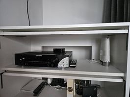 Schreiner-Kommode auf Rollen mit offener Rückwand