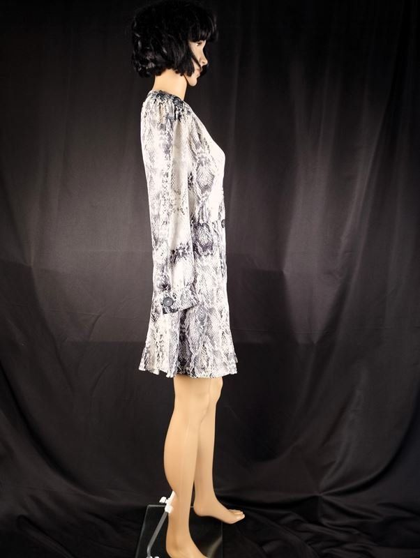 Zara Vestiti: ZARA BASIC Kleid Gr XS – Usato da Schübelbach venduto da Restwert_Schubelbach 2