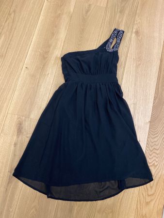 Schwarzes Kleid Vero Moda - XS