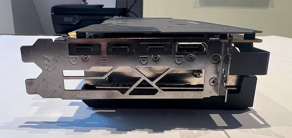 Schede grafiche: GPU MSI Radeon RX 5700 XT Gaming X 8GB – Usato da Malters venduto da ev_88hf 1