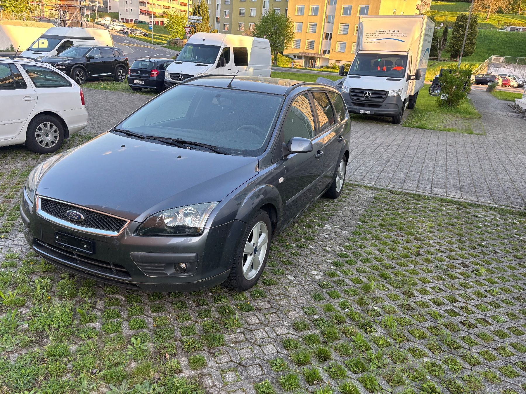 Ford Automobili: For Focus Mk2,  2.0 16V – Usato da Emmenbrücke venduto da car08 1