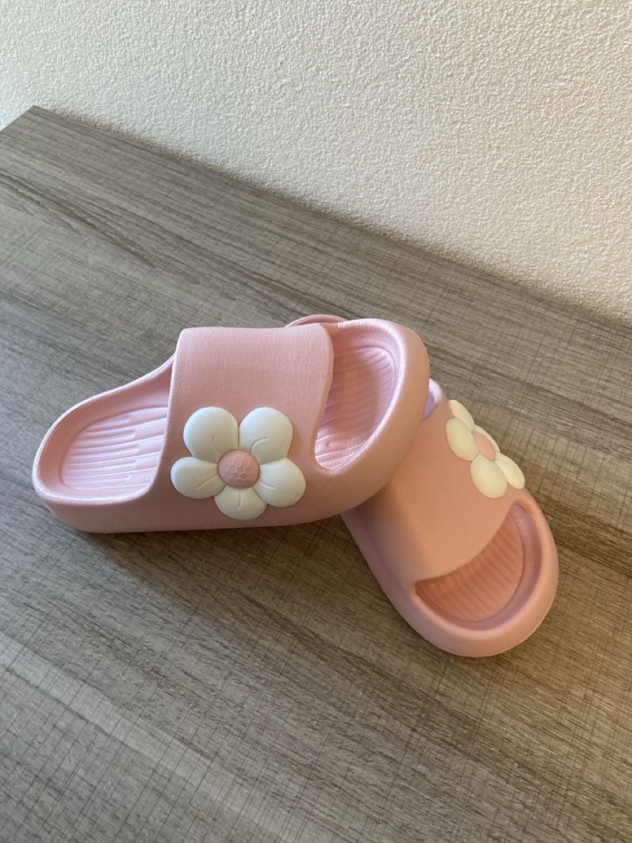Scarpe per ragazze: Mule rose 31/32 filles – Usato da Sornard (Nendaz) venduto da delezedoris