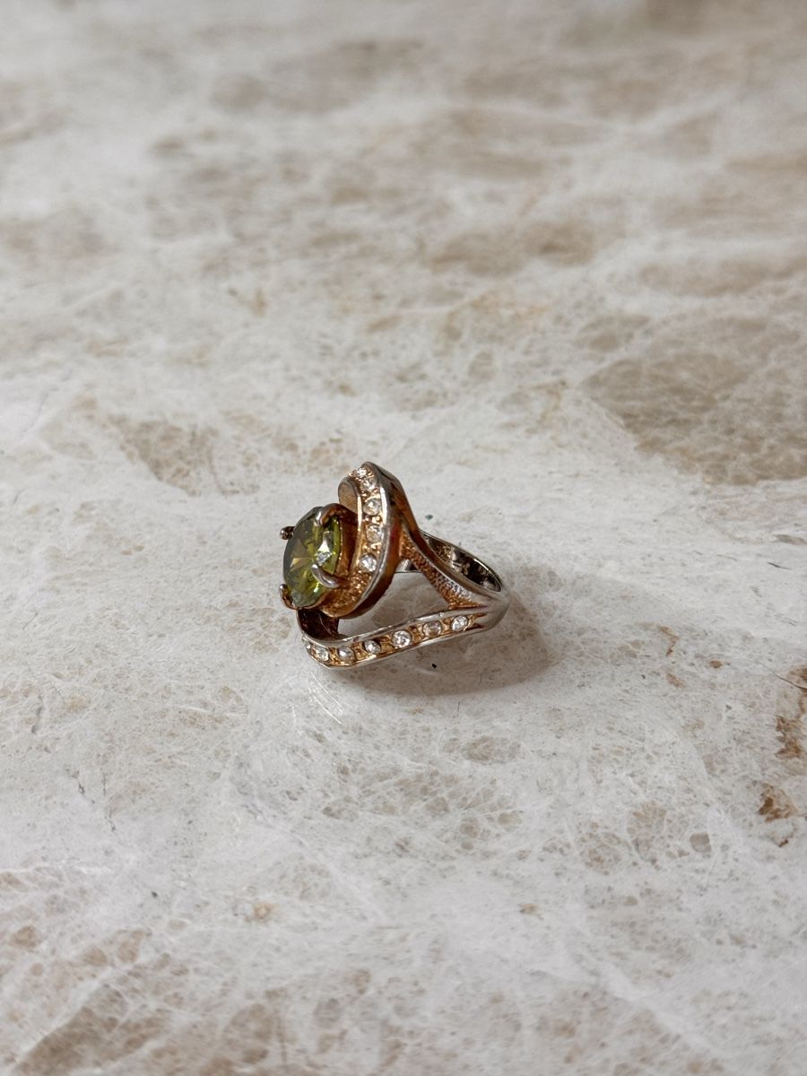 Anelli: Olivin Ring mit Steinen, ca Grösse 56 – Usato da Elsau venduto da shoppa2 1