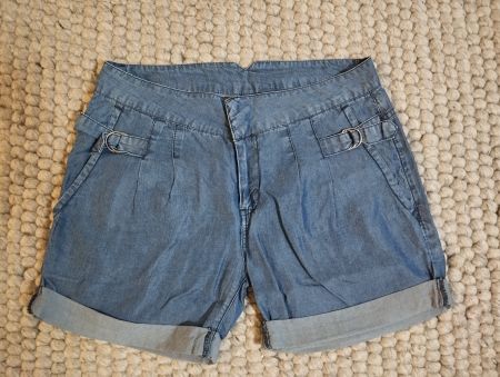 Shorts Marke Mango Gr. 34, neuwertig