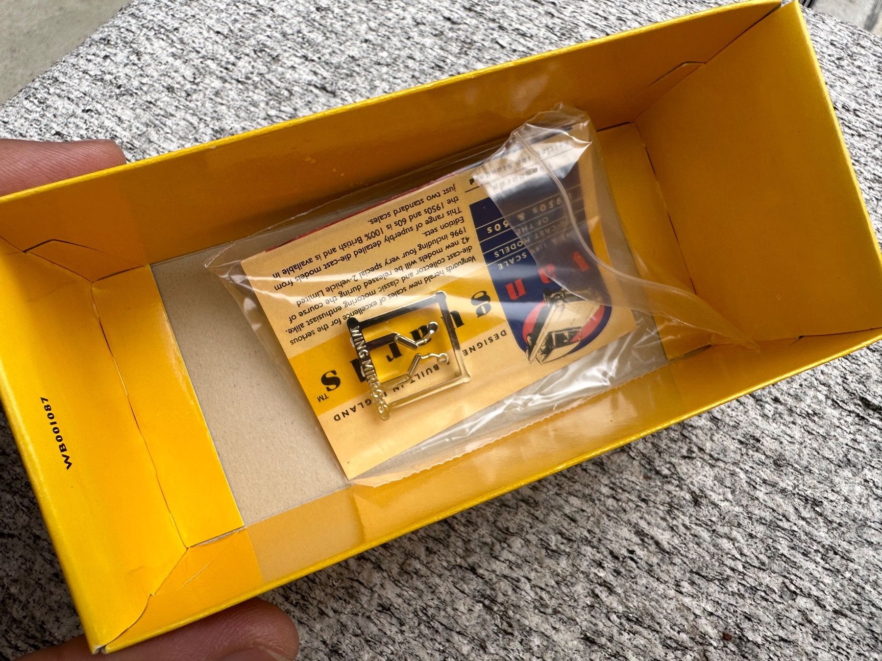 Kit di modellismo & Modellini statici: Vanguards 1:43 Ford Anglia uk – Usato da Chiasso venduto da Carrara-Modellismo 2