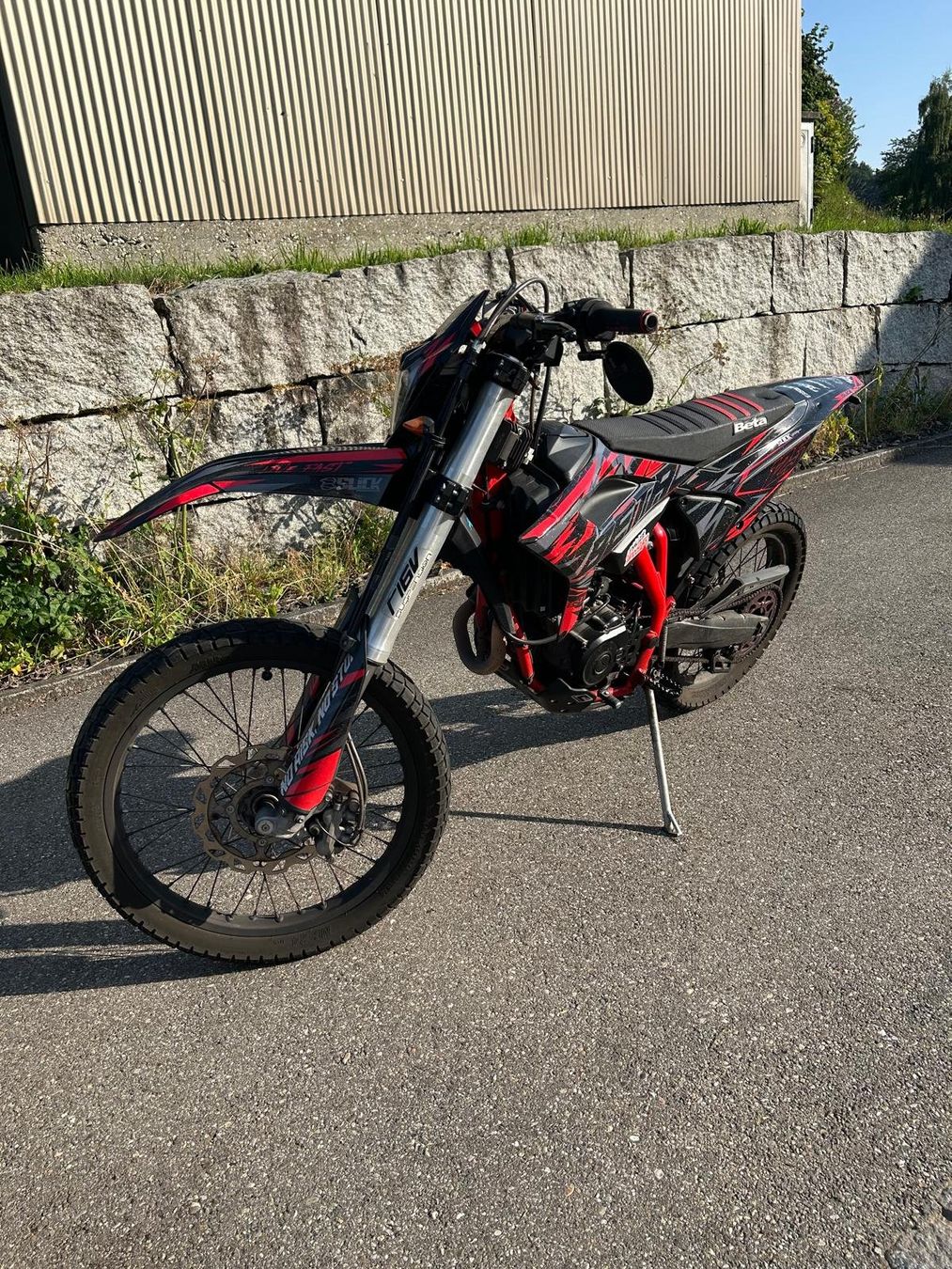 Spannende Beta Rr 125 Lc Sitzhohe Bild