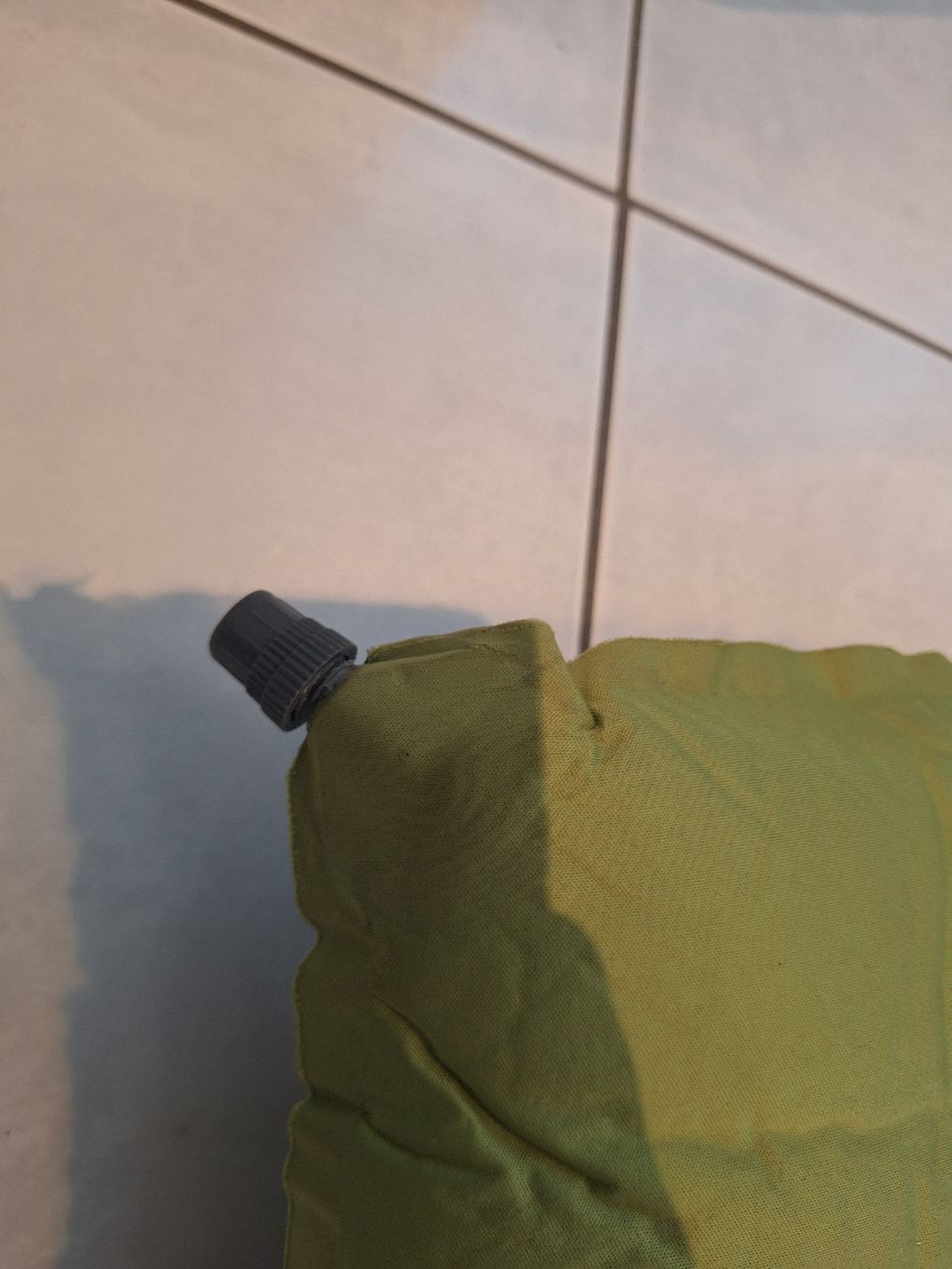 Tappetini fitness: Selbstaufblasbare Matratze - gebraucht – Usato da Zürich venduto da CheyenneG00 1
