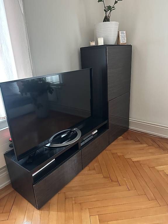 Mobili TV: Nachtisch, TV-Board und Kommode – Usato da Luzern venduto da emeliona2