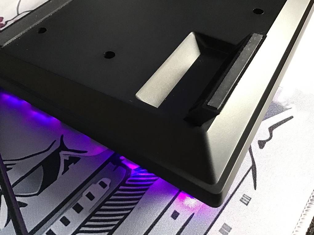 Claviers: Turtlebeach Vulcan TKL Pro – D'occasion à Muttenz par ajfj 1