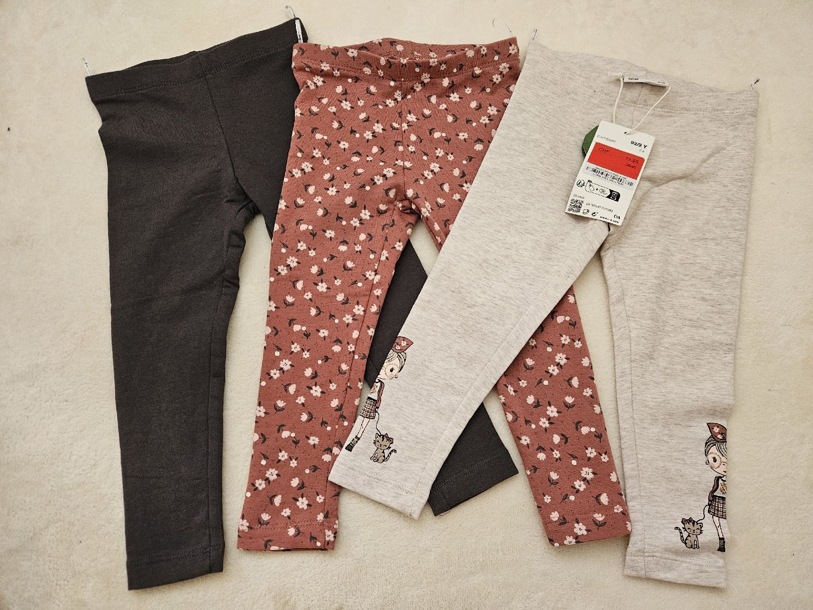 C&A Lotti & Set di vestiti: C&A Leggins Gr. 92 NEU – Nuovo e nell'imballaggio originale da Worb venduto da jun_fj8w