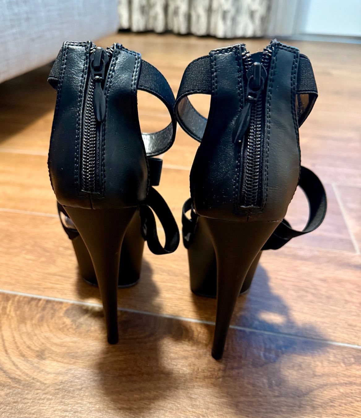 Scarpe da donna: Pleaser Heels – Usato da Fällanden venduto da Pilli91 4