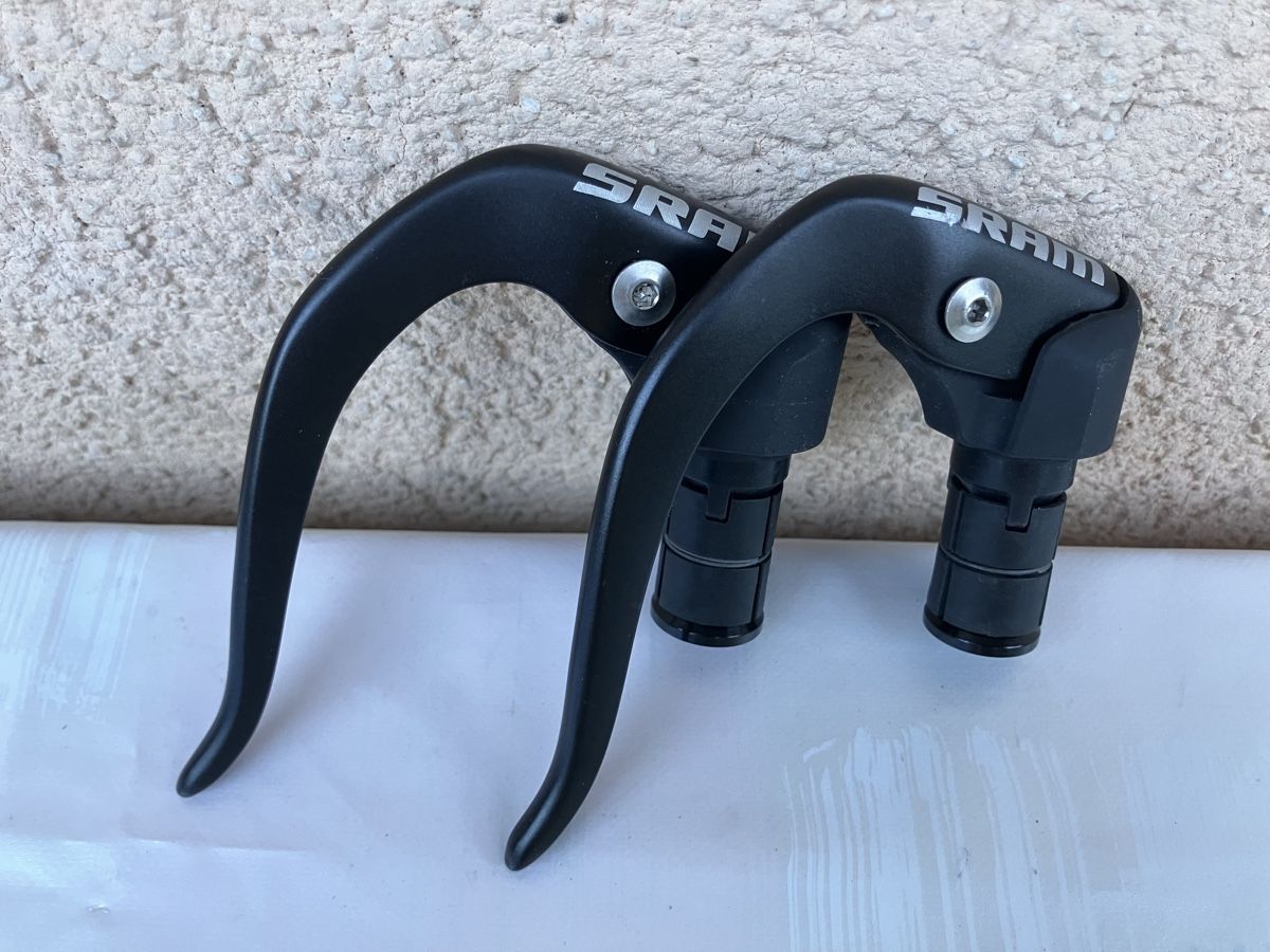 Sram Pezzi di ricambio: Sram Aero Bremshebel  – Usato da Trimbach venduto da cendira 1