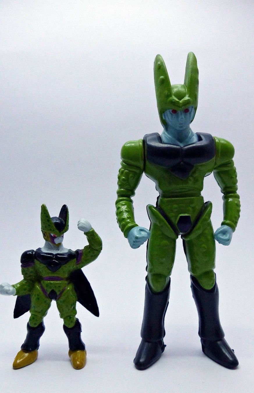 Statuette: 1989 DRAGONBALL Z PERFECT CELL SET – Usato da Lugano venduto da YouWantUS 5