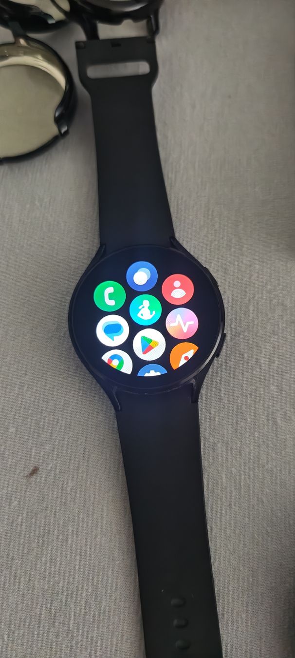 Samsung Smartwatch: Samsung Galaxy Watch 4 top Zustand  – Nuovo (secondo la descrizione) da Rupperswil venduto da pimpjuice 2