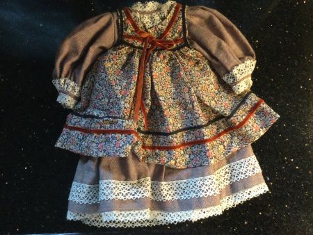 Puppenkleid