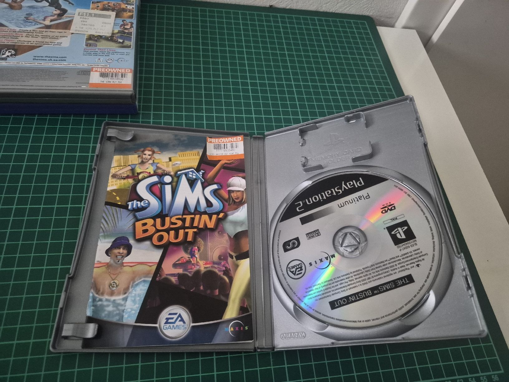 Sony Giochi: PS2 Sims Bundle: Sims, Bustin' Out, Sims 2 Pets - Games! – Usato da Meyrin venduto da Retro-GZ 6