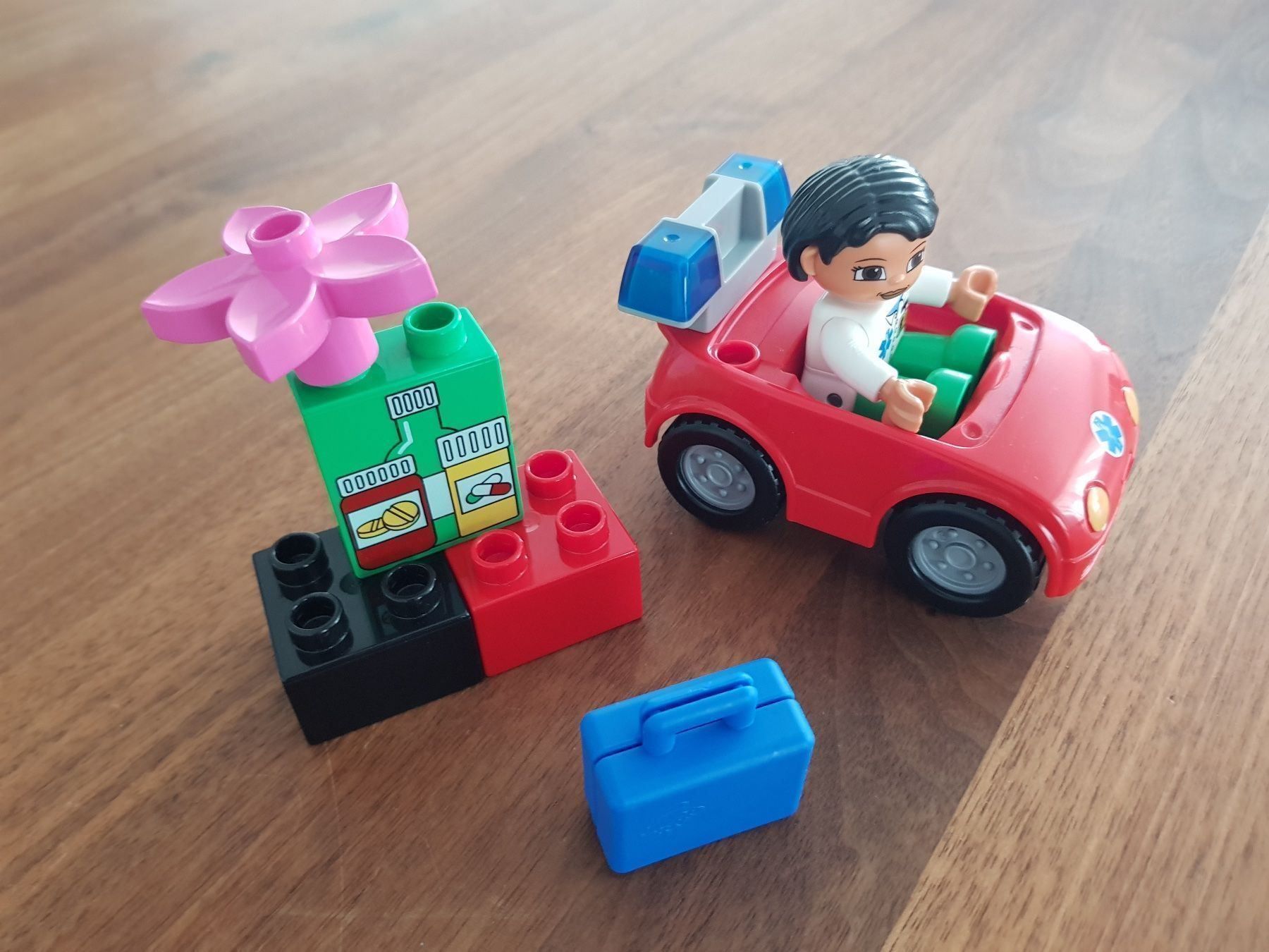 Giocattoli: Lego Duplo 5793 - Notärztin – Usato da Richterswil venduto da Rem2011 1